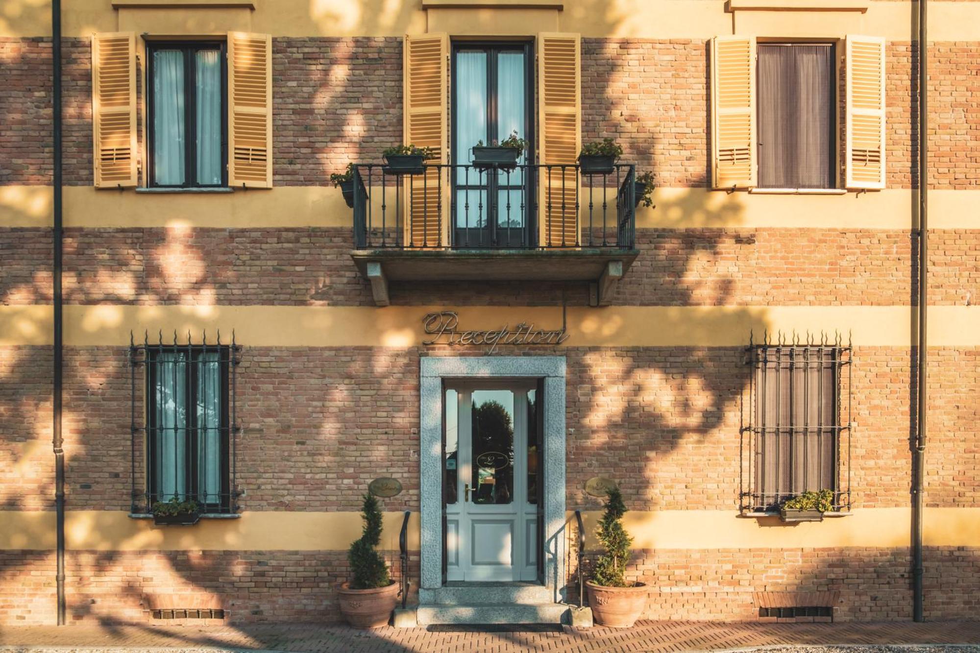 Hotel Villa Liberty Pontecurone Exterior foto